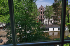 Utsikten från mitt hotellrum på Hotel Prinsenhof, vid kanal Prinsengracht, Amsterdam.
