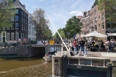 Nieuwe Haarlemmersluis, kanal Singel, Amsterdam.