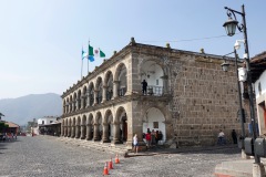 Palacio del Ayuntamiento, Parque Central, Antigua.