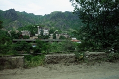 Bostadshus i Alaverdi, Armenien.