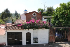 Utsikten över andra sidan gatan från mitt rum på Casa de Mafer i Concepción de Ataco.  Nästan helt fritt från trafik och väldigt tyst och fridfullt boende.