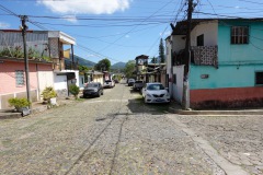 Gatuscen i mysiga Concepción de Ataco.