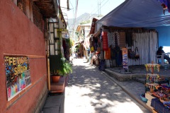 Gränd i San Marcos La Laguna, Lake Atitlán.