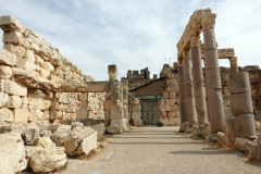 The Great Courtyard, Jupitertemplet, Baalbek.