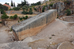 "The Pregnant Stone", en av de megalitiska stenarna i Baalbek.