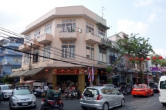 Traditionellt shophouse i Chinatown, Bangkok.