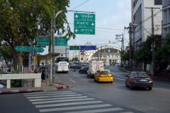 Den rundade byggnaden är Hua Lamphong, centralstationen i Bangkok.