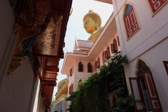 Phra Buddha Dhammakāya Thepmongkhon, Wat Paknam Phasi Charoen, Bangkok.