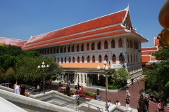Wat Paknam Phasi Charoen, Bangkok.