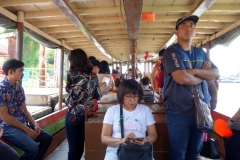 På båten över till Koh Kret, Chao Praya river, Nonthaburi