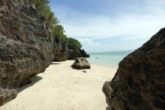Den vackra kusten vid Paradise/Sandira Beach, Bantayan, Cebu.