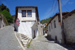 Bostadshus längs Rruga Mihal Komnena, Berat.