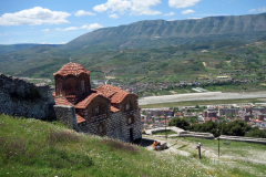 Holy Trinity Church byggd på 1200- eller 1300-talet, Berat Castle, Berat.