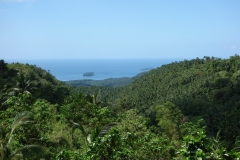 Caygan island till vänster och Dalutan island till höger i bild, Biliran.