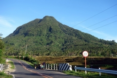 Naturen längs Naval-Caibiran Cross Country Road, Biliran.