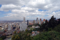 Utsiktsplatsen (längs Av. Carrera 3 Este) över megastaden, Bogotá.