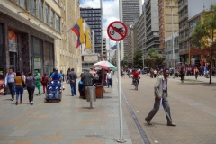 Gatuscen längs Carrera 7, La Candelaria, Bogotá.