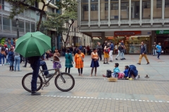 Gatuscen längs Carrera 7, La Candelaria, Bogotá.