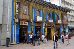 Gatuscen längs Carrera 7, La Candelaria, Bogotá.