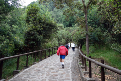Leden upp till Monserrate Peak, Bogotá.