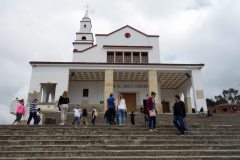 Kyrkan uppe på Monserrate Peak, Bogotá.