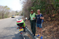 Den ena av poliserna som eskorterade mig och Stefan, promenaden till Convento de la Popa, Cartagena.