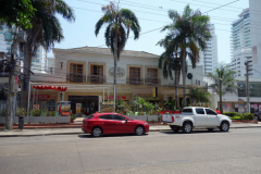 Gatuscen i centrala Bocagrande, Cartagena.