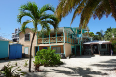 Charmiga Caye Caulker.