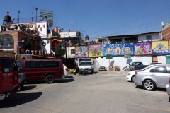 Utanför Mercado de Artesanías La Ciudadela, Centro, Mexico City.