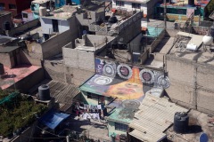 Utsikten från världens längsta (10,55 km) linbana för kollektivtrafik, linje 2 mellan Constitución de 1917 och Santa Marta, Mexico City.