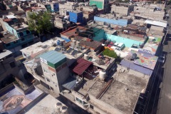 Utsikten från världens längsta (10,55 km) linbana för kollektivtrafik, linje 2 mellan Constitución de 1917 och Santa Marta, Mexico City.