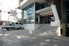 NS Royal Hotel, mitt boende i Cebu City den här gången.