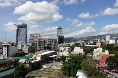 Foto från taket på NS Royal Hotel över Cebu City.
