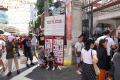 En av entréerna till Minor Basilica of the Holy Child of Cebu, downtown Cebu City.