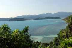 Utsikten från vägen på väg till Long Beach, Koh Chang.