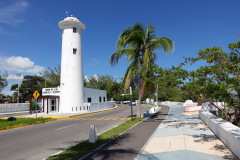 Museo del Faro Federico R. Alcérreca,  Malecón de Chetumal.