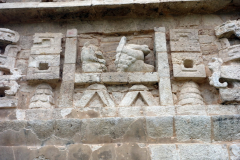 Detaljer på ett av Nunnehusen (Casa de las Monjas), Chichén Itzá.