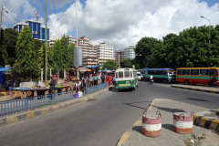 Gatuscen längs Uhuru street, Dar es-Salaam.