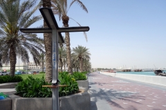 Laddstation för mobiltelefoner, the Corniche, Doha.