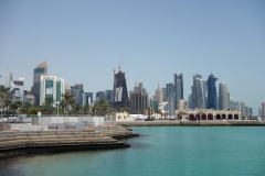 Vy mot West Bay från the Corniche, Doha.