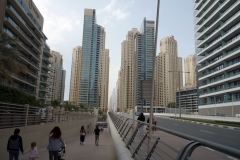 Gatuscen i stadsdelen Dubai Marina, Dubai.