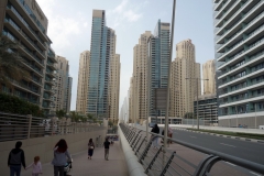 Gatuscen i stadsdelen Dubai Marina, Dubai.