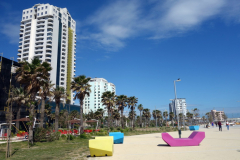 Strandpromenaden i Durrës.