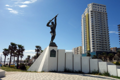 Strandpromenaden i Durrës.