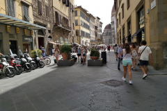 Gatuscen i centrala Florens.