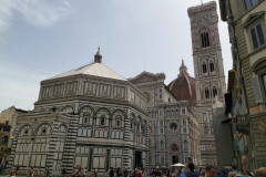 Basilikan The Baptistery of St. John, katedralen Santa Maria del Fiore (Il Duomo) och Giotto's Bell Tower, Piazza di San Giovanni, Florens.