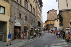 Gatuscen i stadsdelen Oltrarno, Florens.