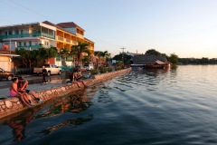 Fantastisk kväll vid sjön, Isla de Flores västra sida.