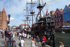 Piratskeepet som tar turister mellan centrala Gdańsk och Westerplatte, Gdańsk.