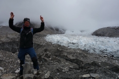 Stefan vid Everest Base Camp och Khumbu Ice Fall.